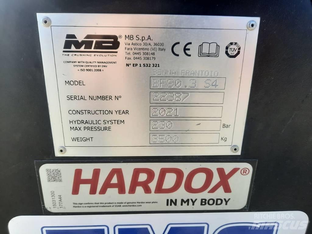 MB Crusher BF 90.3 سحق الدلاء
