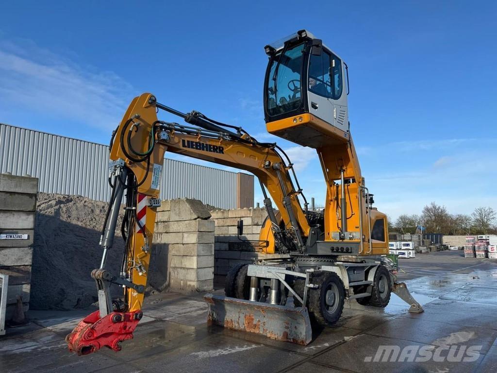 Liebherr LH 18 M مناولات المخلفات / مناولات صناعية