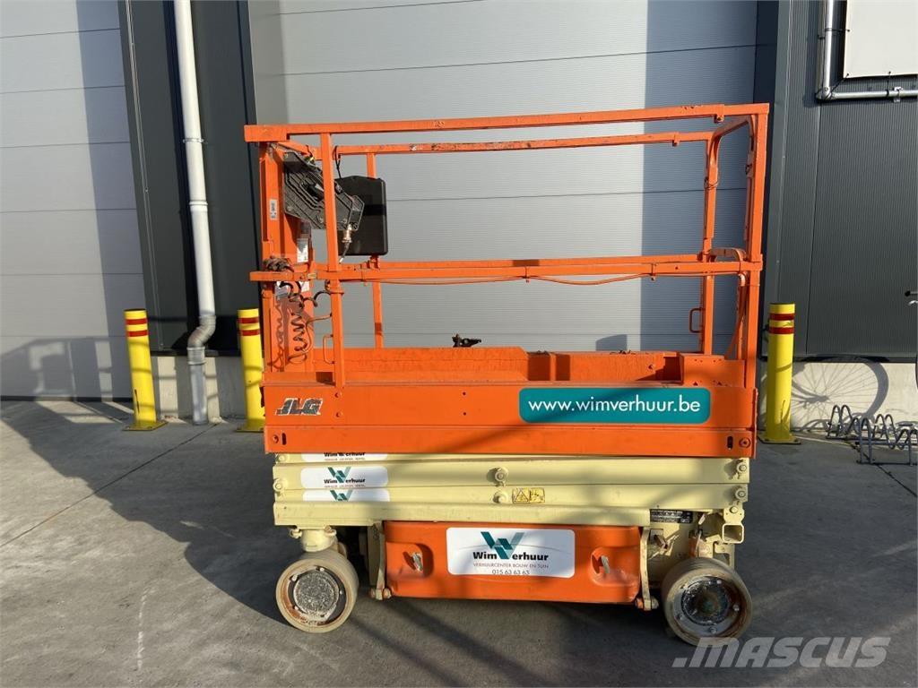 JLG 1930ES (4520) رافعات مقصية الشكل