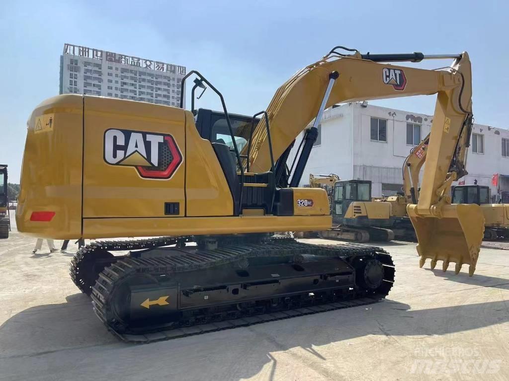 CAT 320GC حفارات زحافة