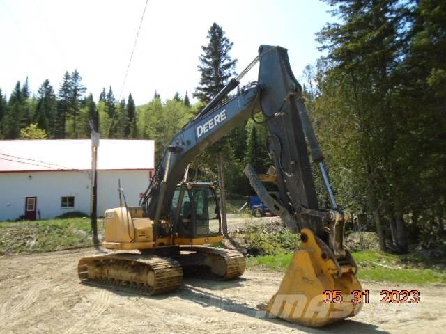 John Deere 225 DLC حفارات زحافة