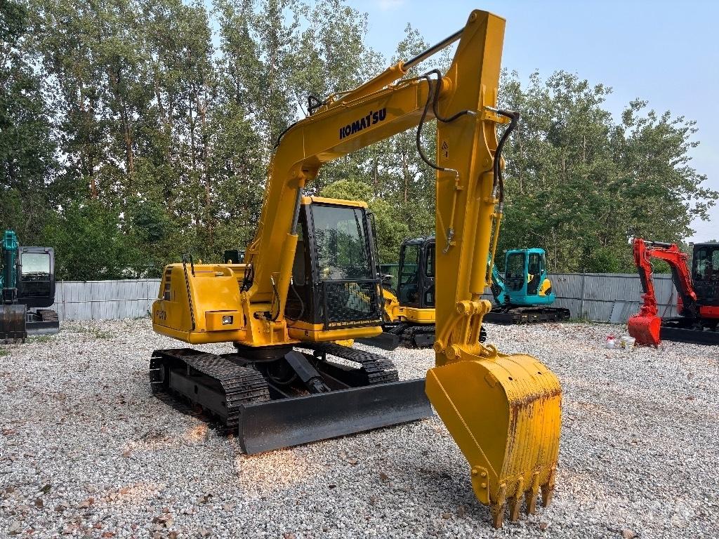 Komatsu PC 70 حفارات صغيرة أقل من 7 طن (حفارات صغيرة)