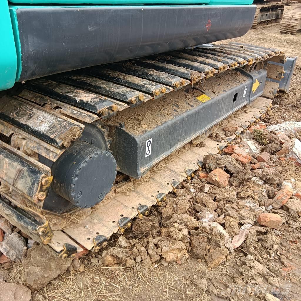 Kobelco SK75-8 حفارات وسط 7 طن - 12 طن