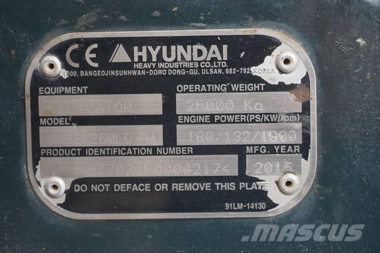 Hyundai R260LC-9A حفارات زحافة