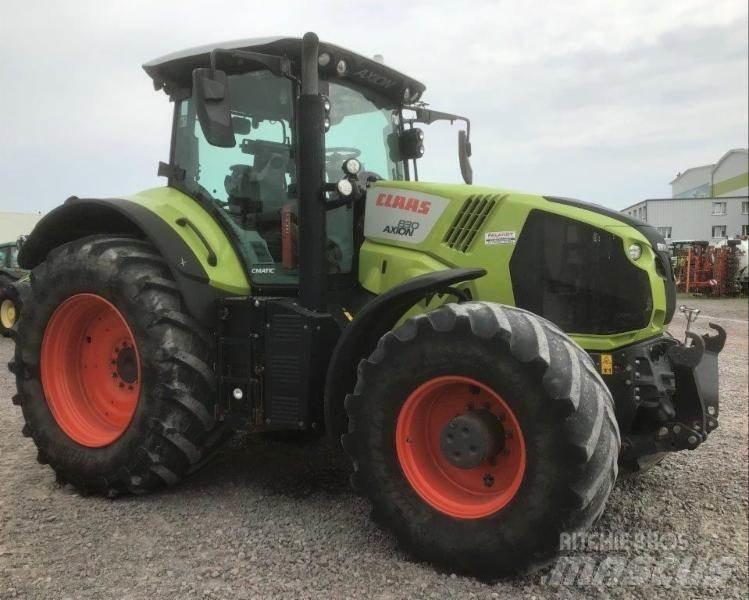 CLAAS AXION 830 الجرارات