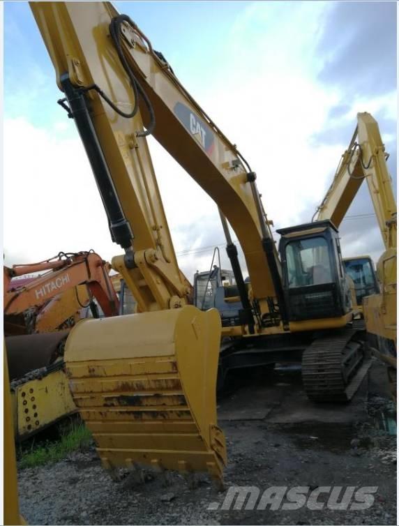 CAT 330DL حفارات زحافة