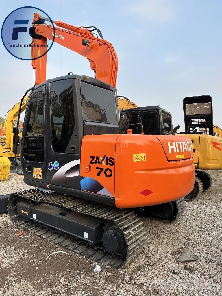 Hitachi ZX 70 حفارات زحافة