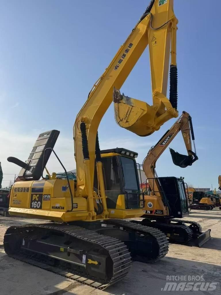 Komatsu 160LC-7 حفارات زحافة
