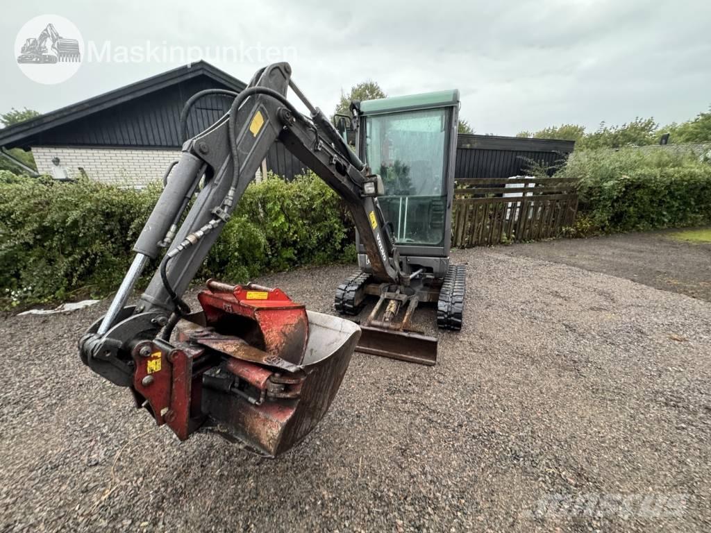 Volvo EC 18 C حفارات صغيرة أقل من 7 طن (حفارات صغيرة)