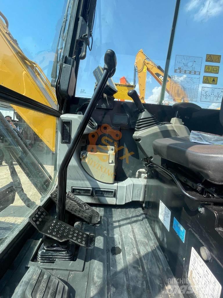 CAT 305.5 E 2 حفارات صغيرة أقل من 7 طن (حفارات صغيرة)