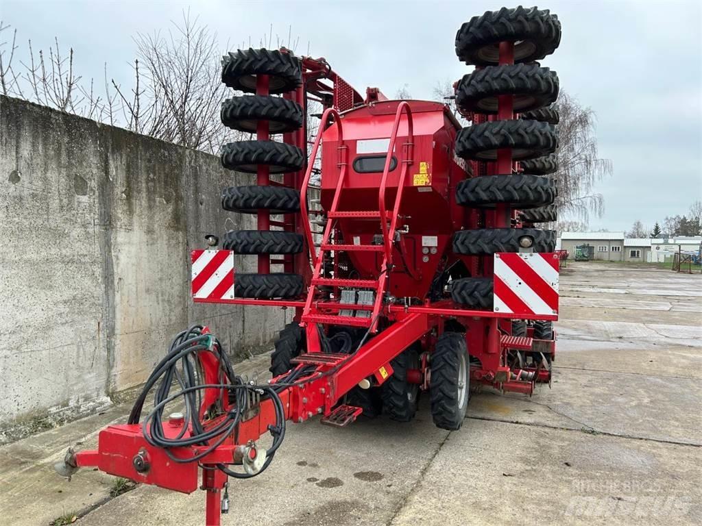 Horsch Pronto 8 DC مثاقيب مدمجة