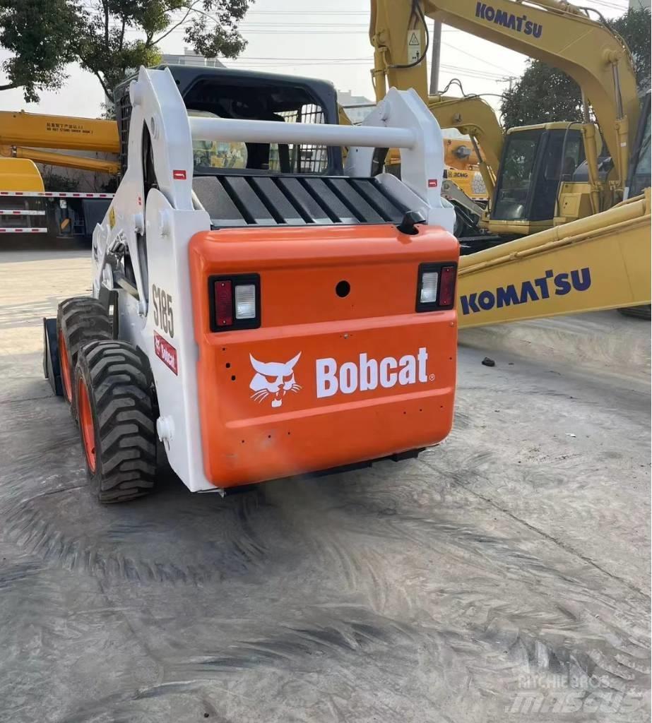 Bobcat S185 لوادر انزلاقية التوجيه