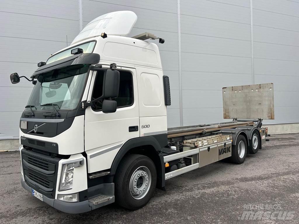 Volvo FM شاحنات قابلة للفك