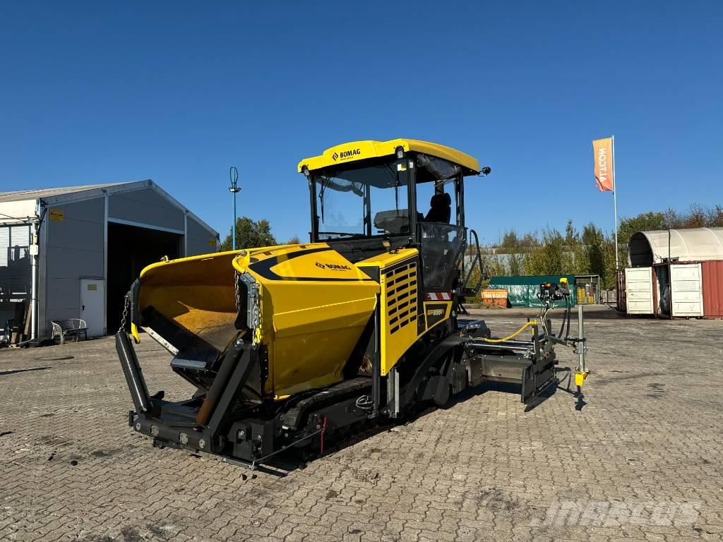 Bomag BF 300 C-2 معدات السفلتة