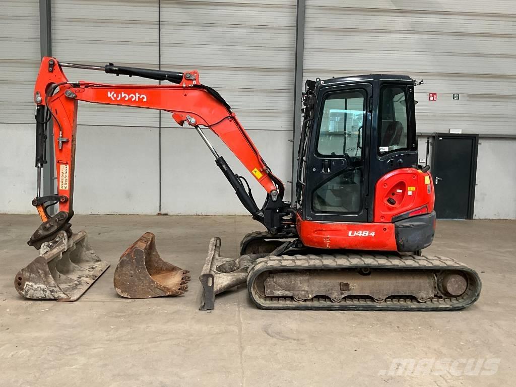 Kubota U 48-4 حفارات صغيرة أقل من 7 طن (حفارات صغيرة)