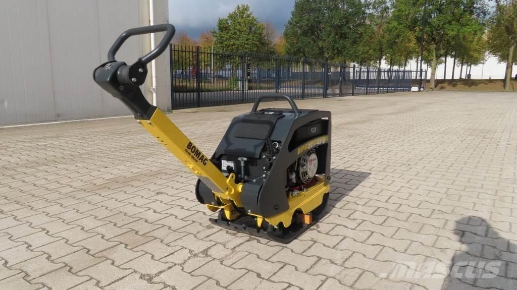 Bomag BPR 35/42D دكاكات أفقية