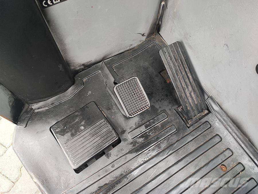 Still FM-X 14 شاحنة مناولة