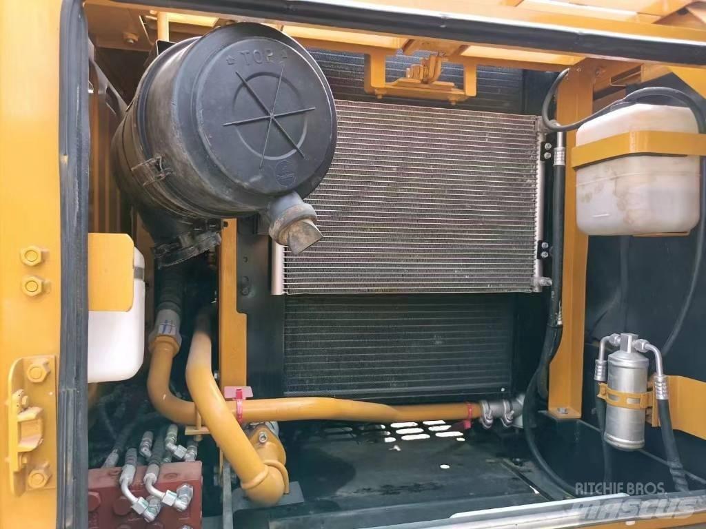 Sany 135c حفارات زحافة