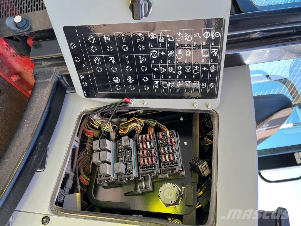 CAT 907H2 لوادر بعجل