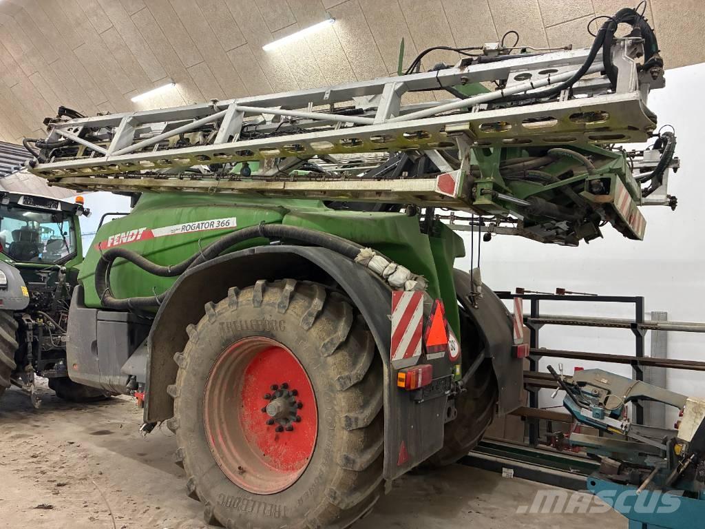Fendt Rogator 366 الرشاشات