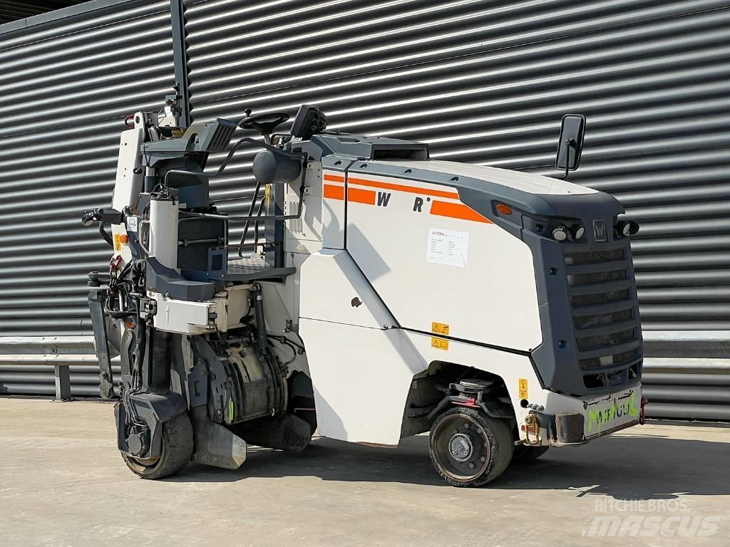 Wirtgen W 50 RI ماكينات الكشط البارد للأسفلت