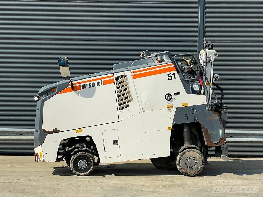Wirtgen W 50 RI ماكينات الكشط البارد للأسفلت