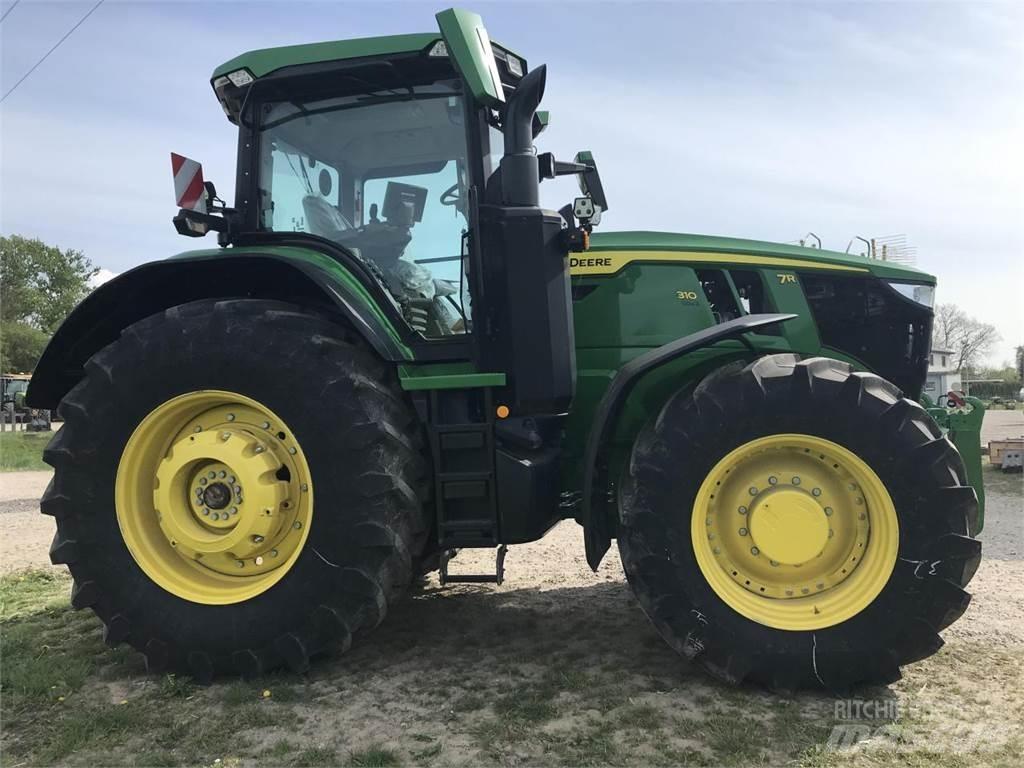 John Deere 7R 310 الجرارات