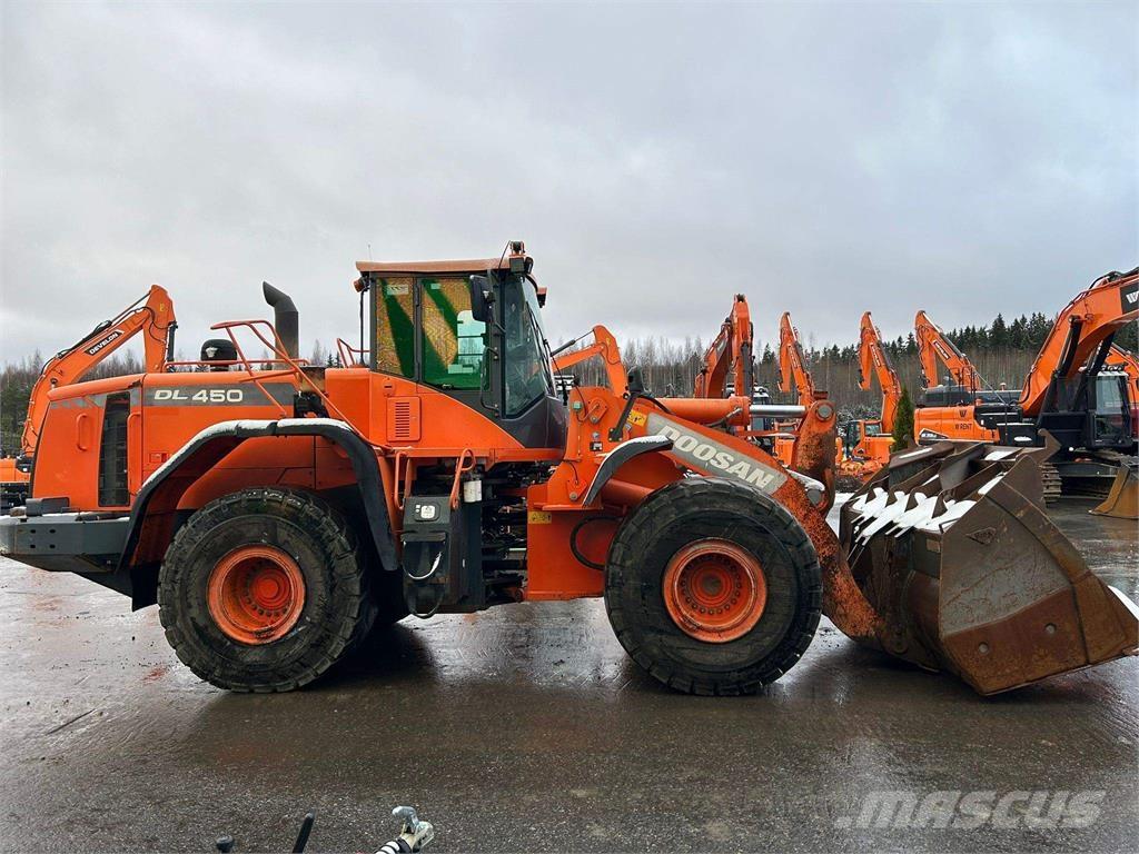 Doosan DL450-3 لوادر بعجل