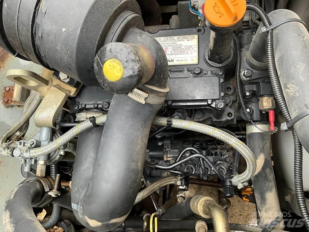 Neuson 1601 عربات نقل قلابة للمواقع