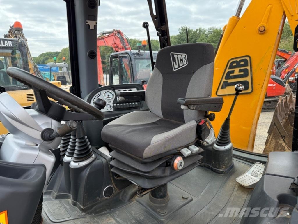 JCB 3 CX لوادر ذات جرافات عكسية