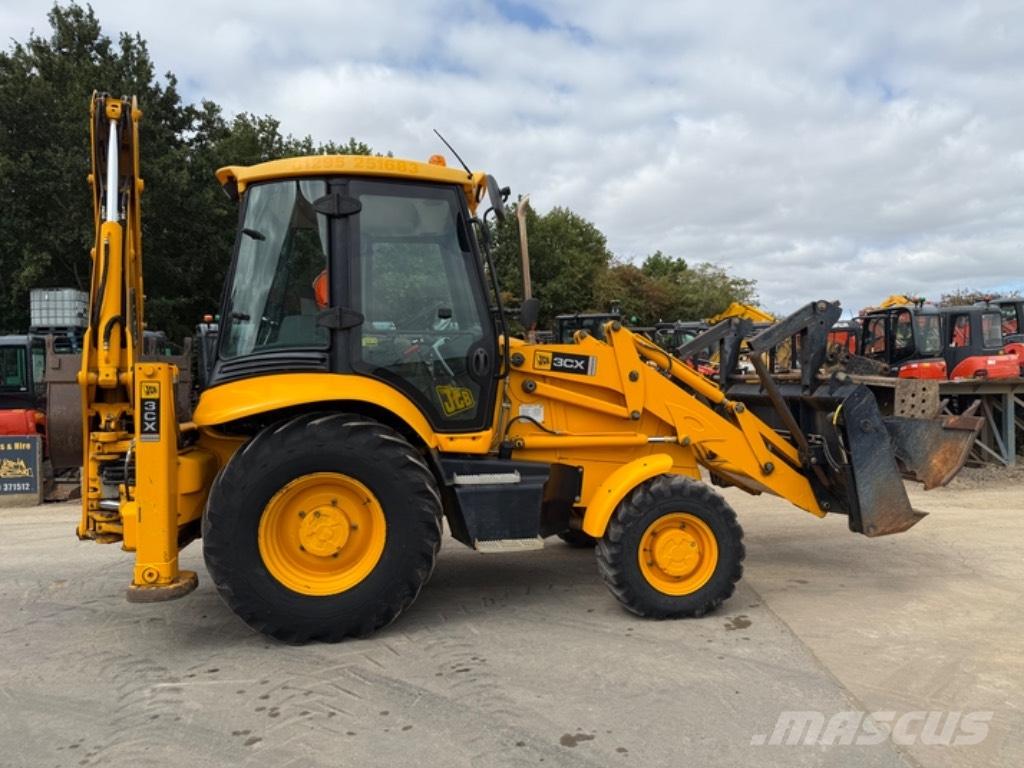 JCB 3 CX لوادر ذات جرافات عكسية