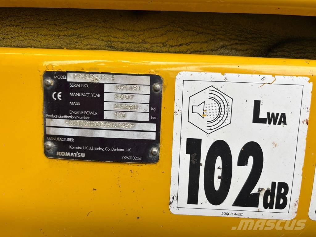 Komatsu PC 210 LC-8 حفارات زحافة