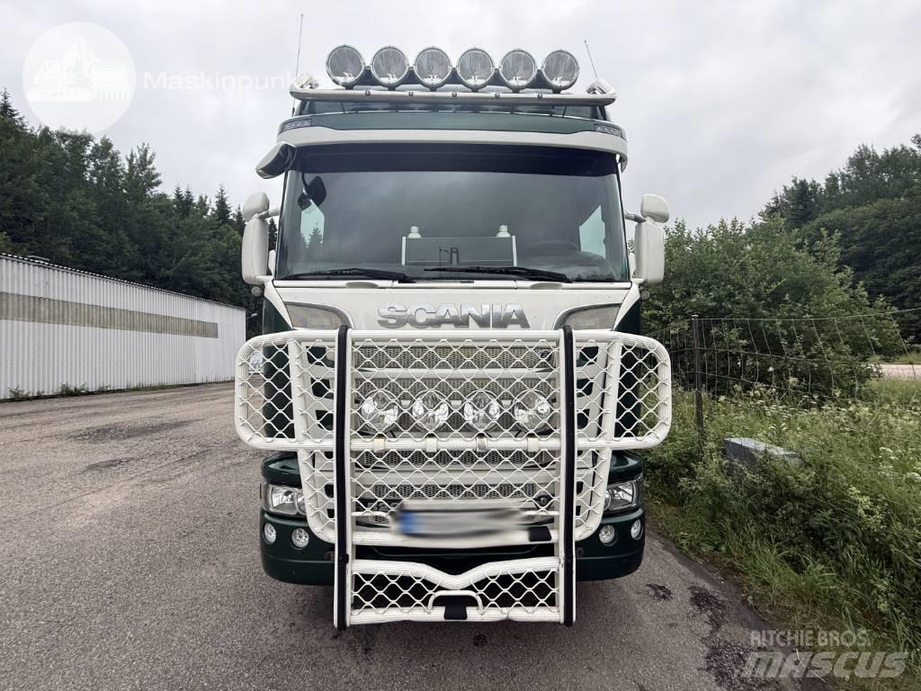 Scania R 520 LB شاحنات الرافعات الخطافية