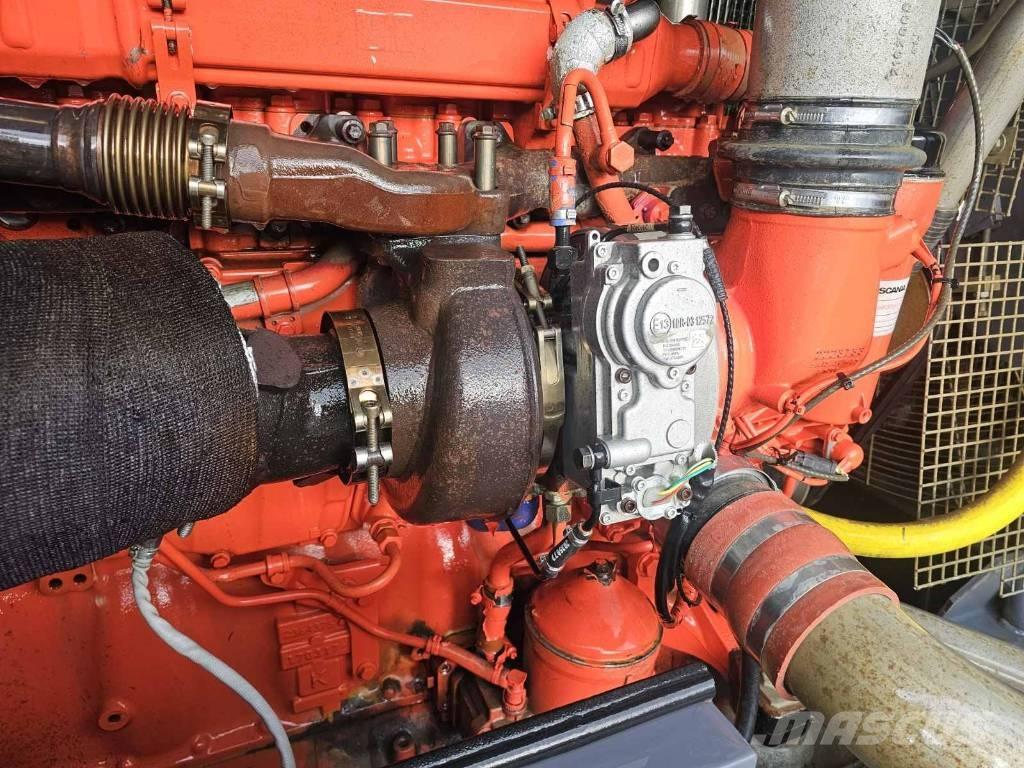 Atlas Copco X28 مكابس