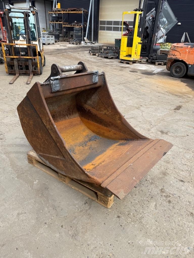  Andet S60 graveskovl دلاء