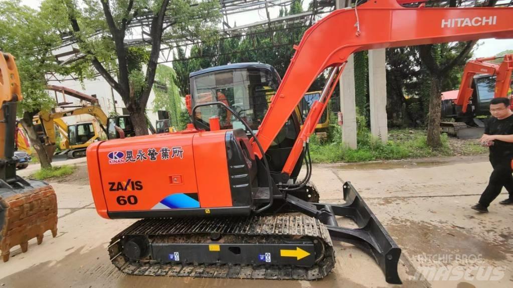 Hitachi ZX 60 حفارات صغيرة أقل من 7 طن (حفارات صغيرة)