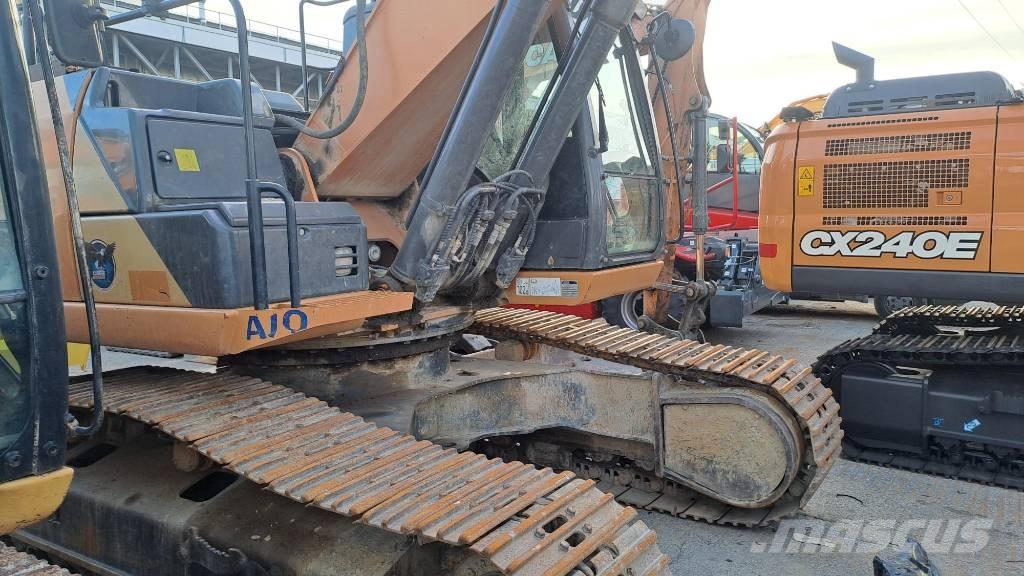 CASE CX 300 E حفارات زحافة