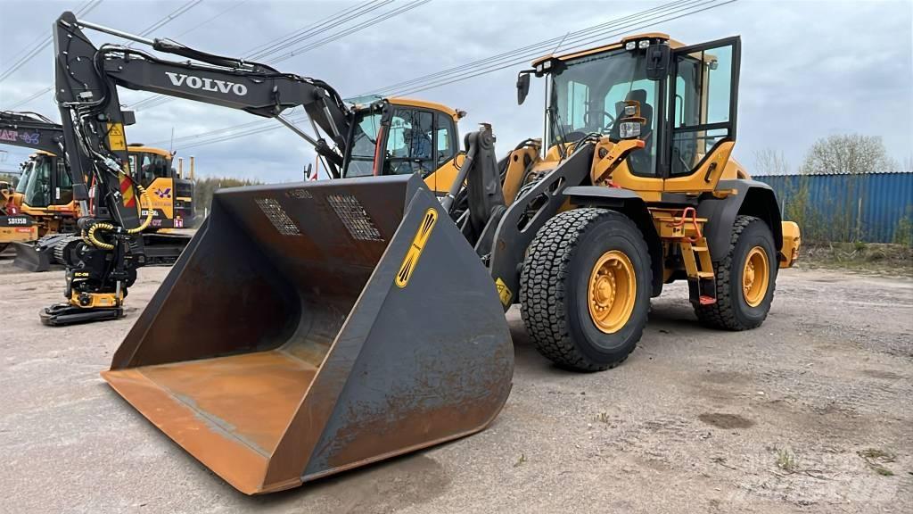 Volvo L 70 H لوادر بعجل