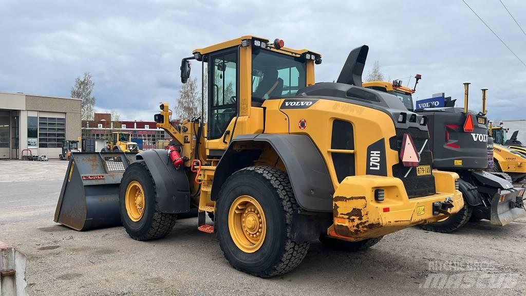 Volvo L 70 H لوادر بعجل