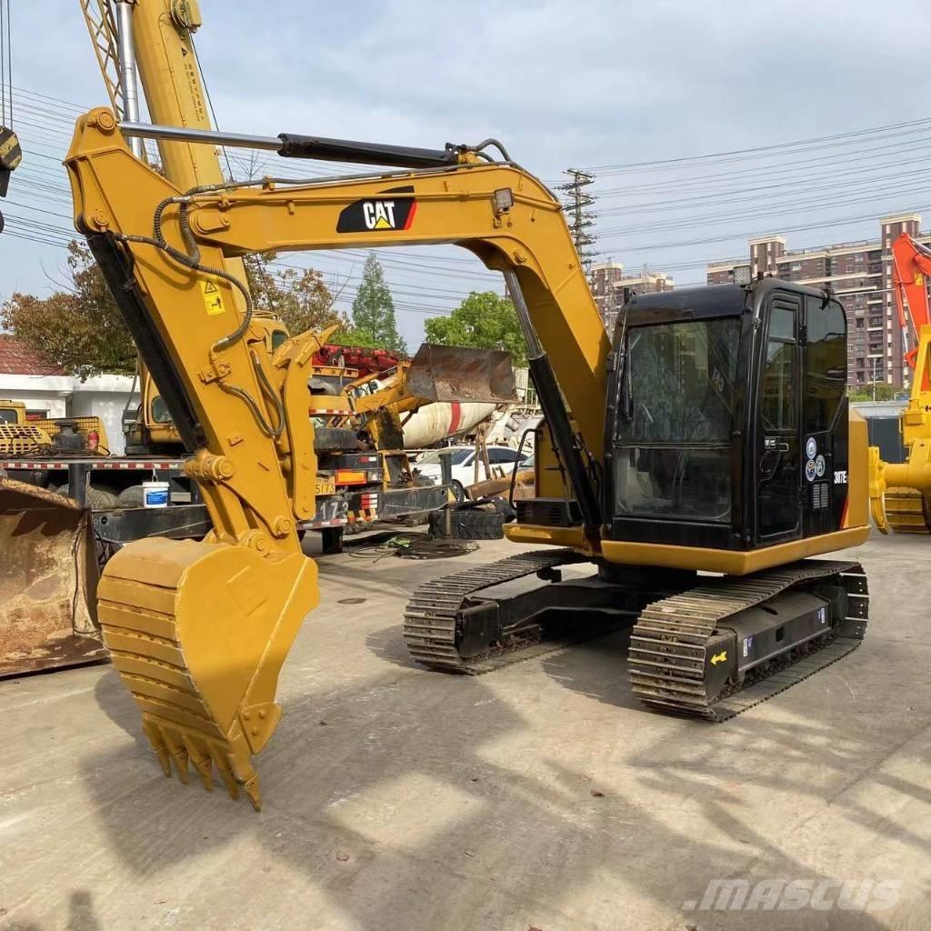 CAT 307 حفارات وسط 7 طن - 12 طن