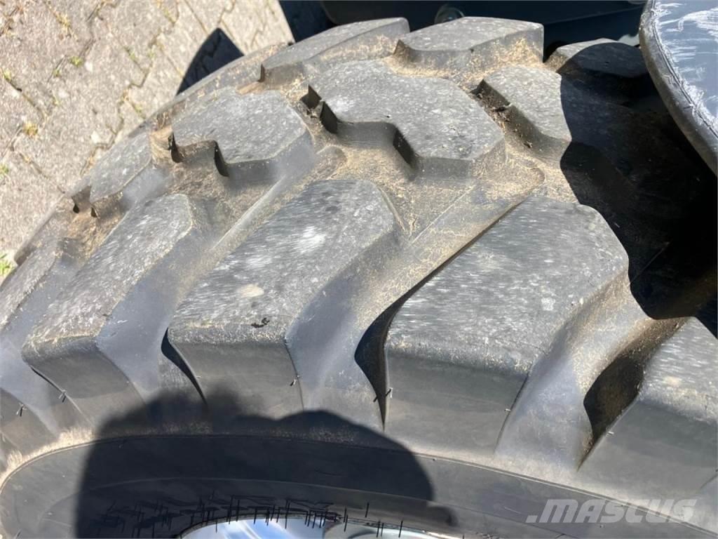 Kramer KT507 معدات مناولة لأغراض الزراعة