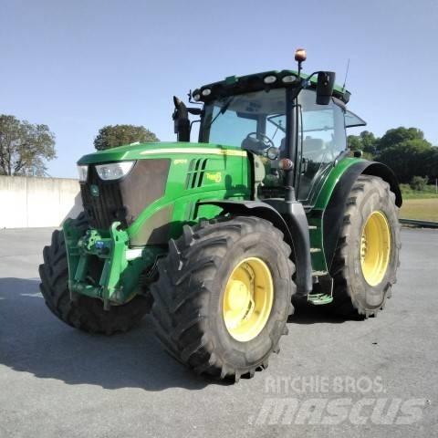 John Deere 6170 R الجرارات