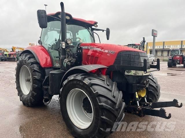 Case IH Puma 240 CVX الجرارات