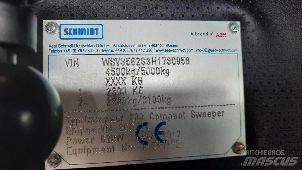 Schmidt Swingo 200 كناسات