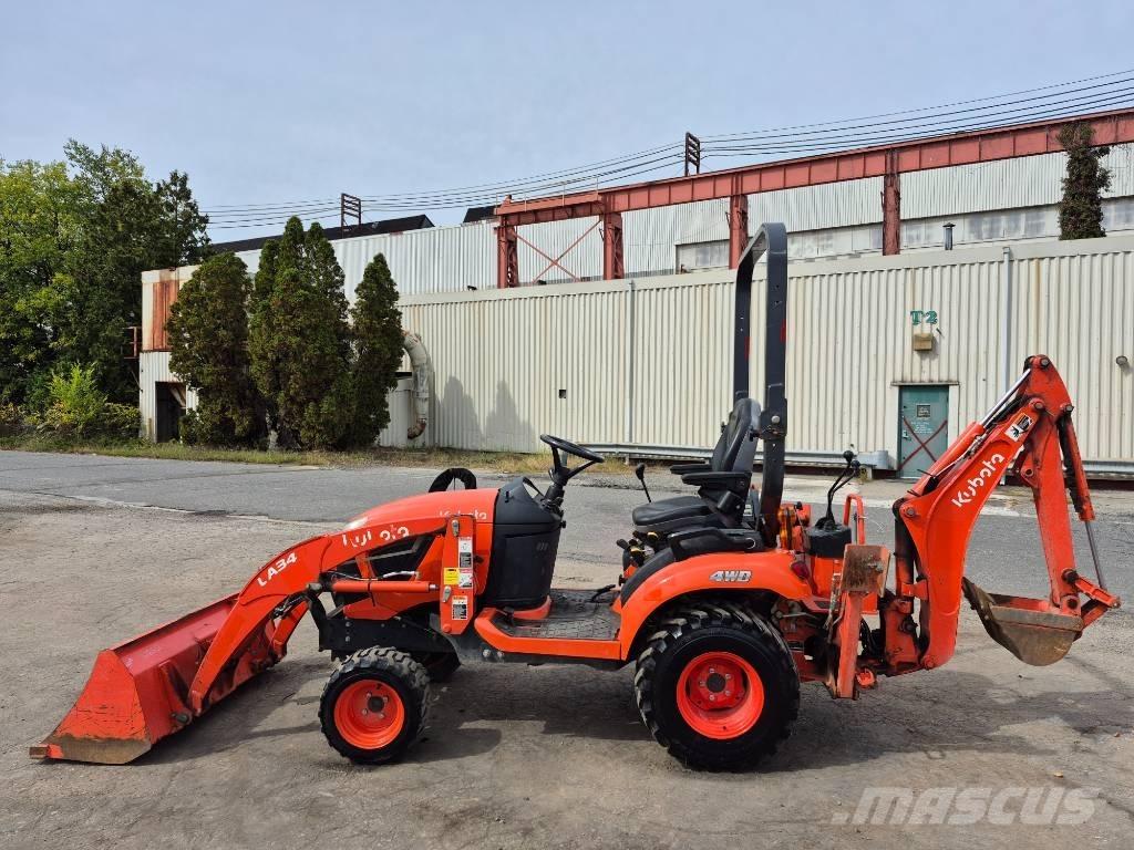 Kubota BX 23 الجرارات