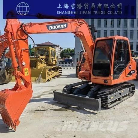 Doosan DH 80 حفارات وسط 7 طن - 12 طن