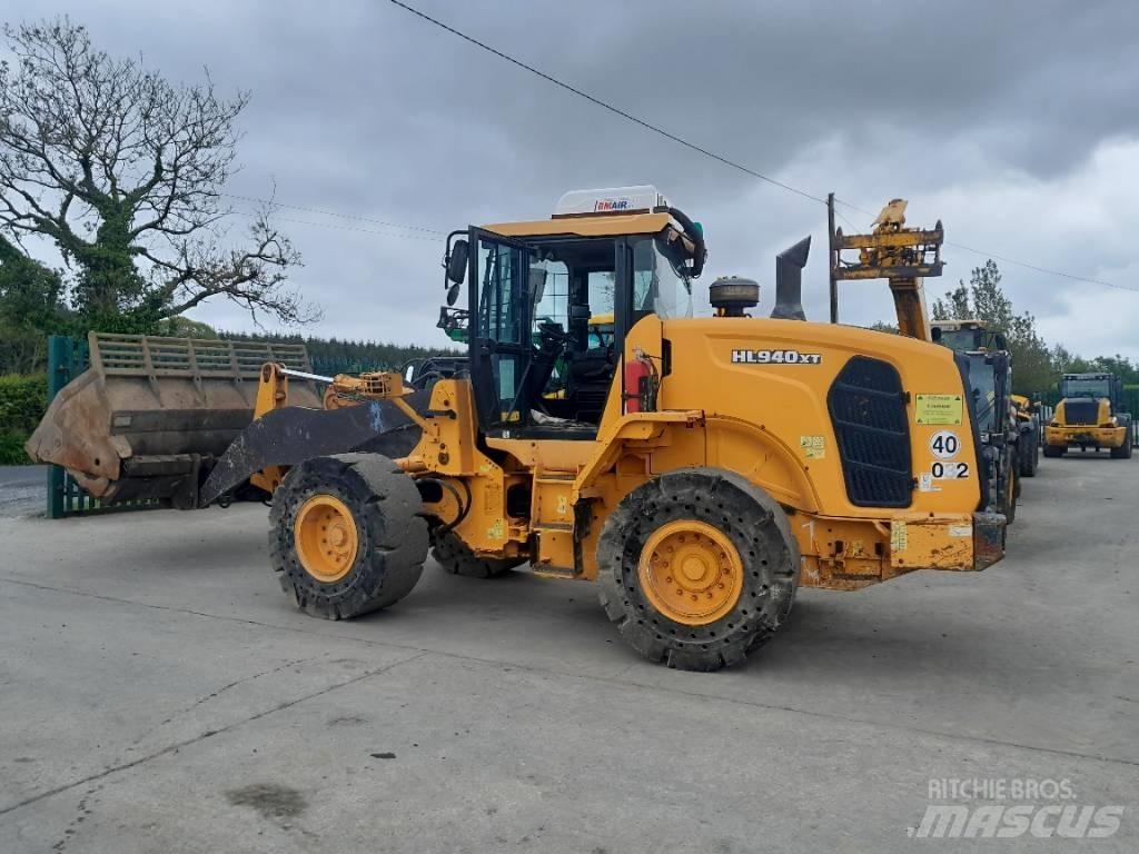 Hyundai HL 940 لوادر بعجل