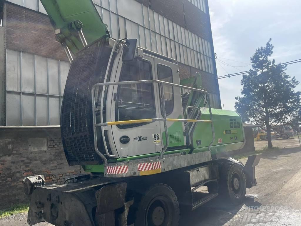 Sennebogen 825M K13 مناولات المخلفات / مناولات صناعية