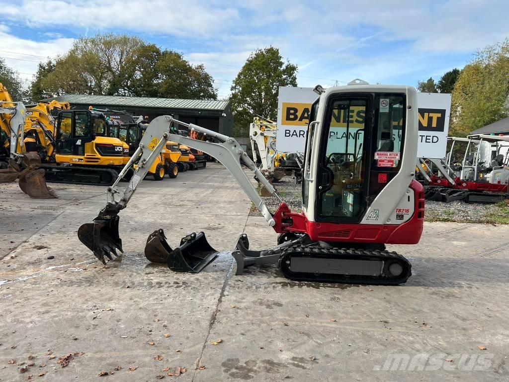 Takeuchi TB 216 حفارات صغيرة أقل من 7 طن (حفارات صغيرة)