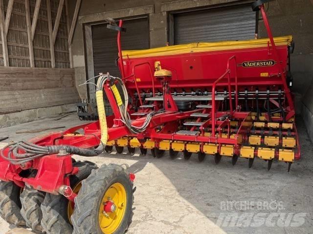 Väderstad Rapid400C مثاقيب